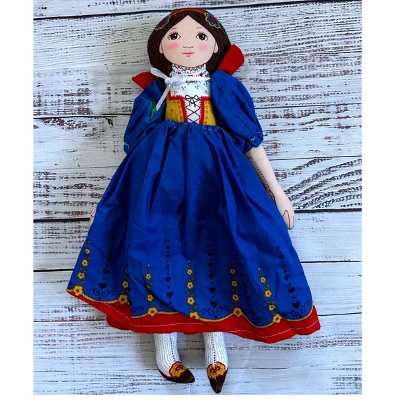 Toys | Vintage Handmade Snow White Inspired Cloth Rag Doll Collectible ...